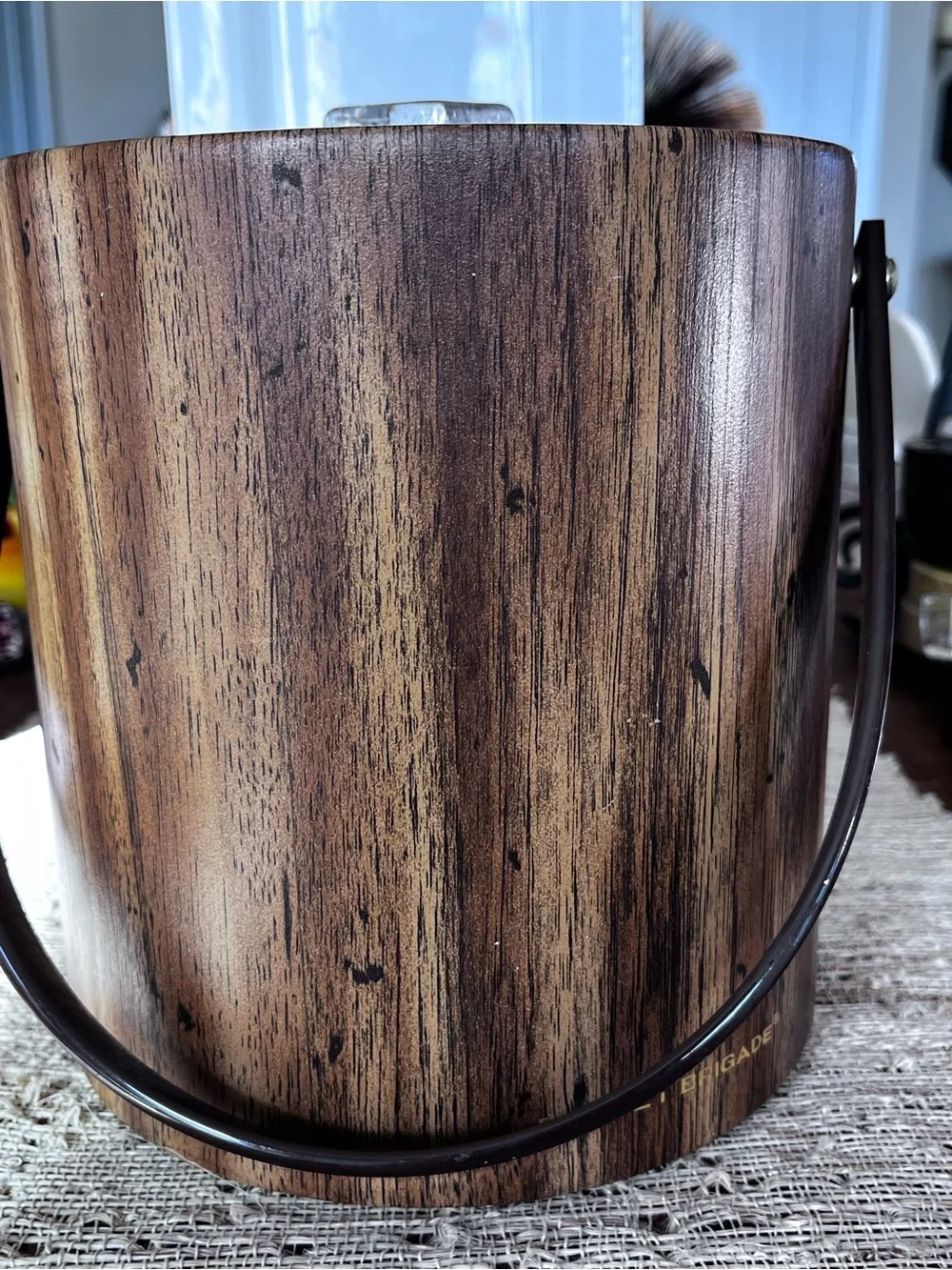 Vintage Morgan Designs Bucket Brigade Woodgrain Ice Bucket with Black Handle